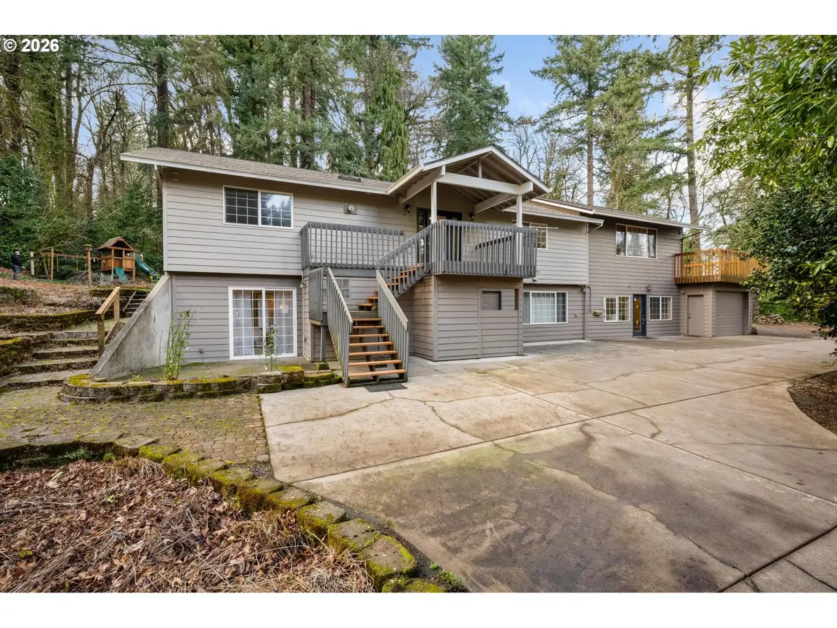 1471 Burns St, West Linn, OR 97068 - Image #1