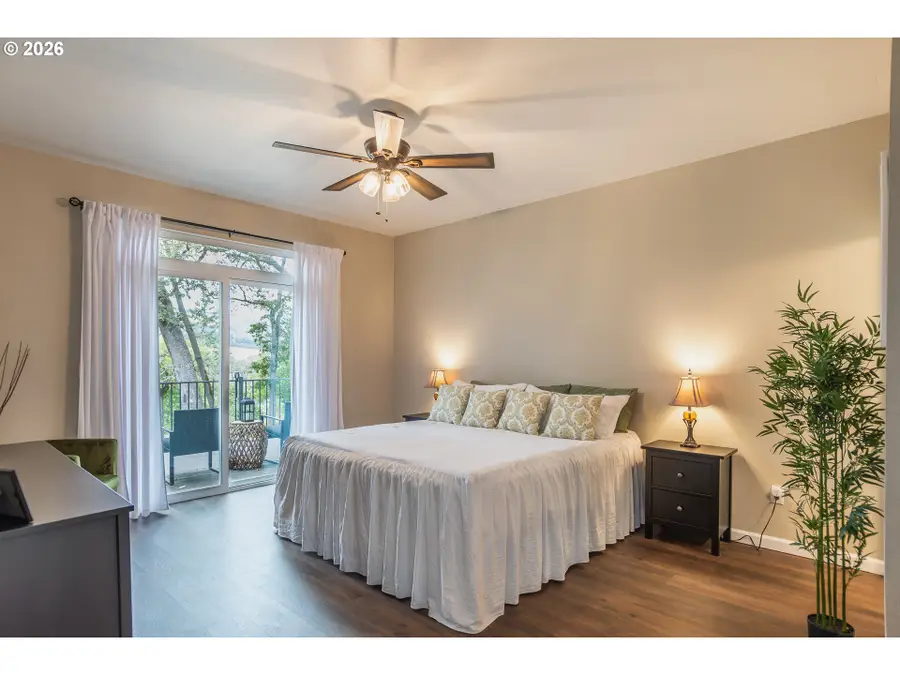 9600 South Bank Dr, Roseburg, OR 97470 - #3