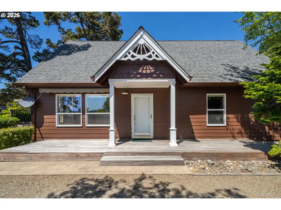 6636 SW Ebb Ave, Lincoln City, OR 97367 - #3