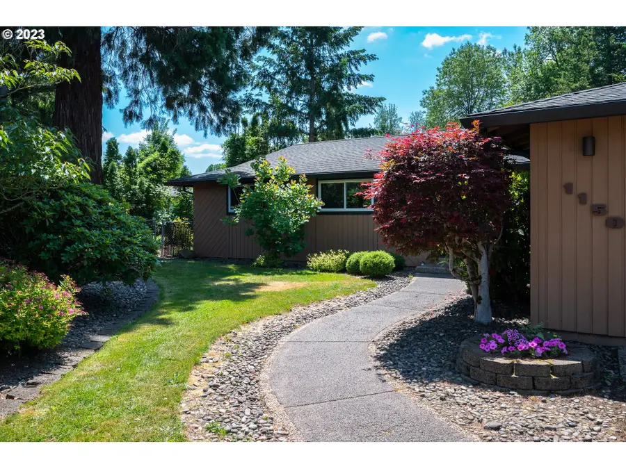 1150 SE 34th Cir, Troutdale, OR 97060 - #2