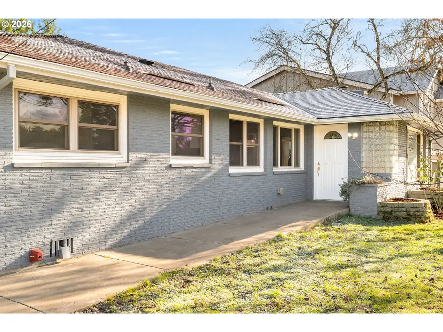 1820 NW Thatcher Rd, Forest Grove, OR 97116 - #3