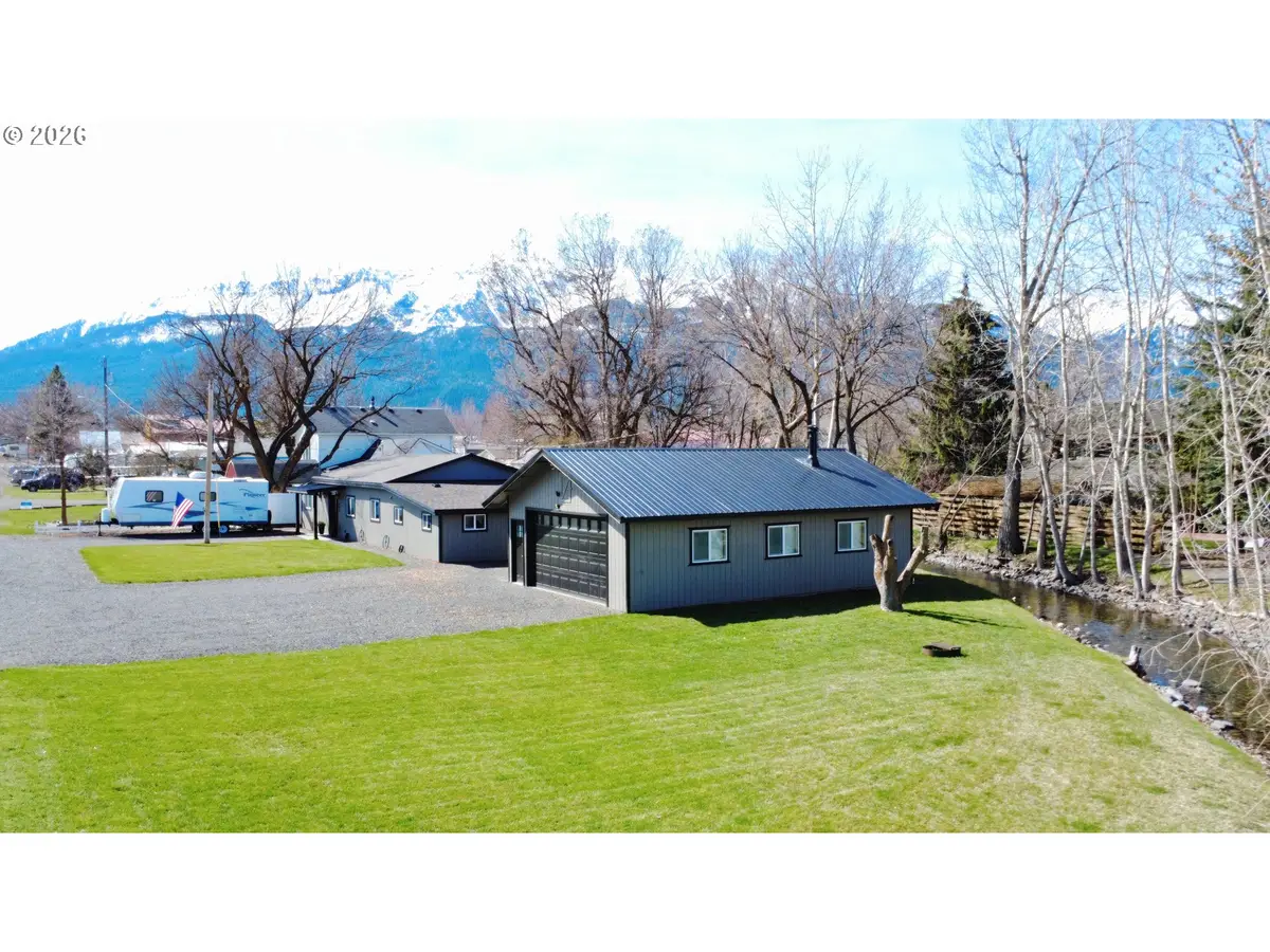 403 N Lake St, Joseph, OR 97846 - #1