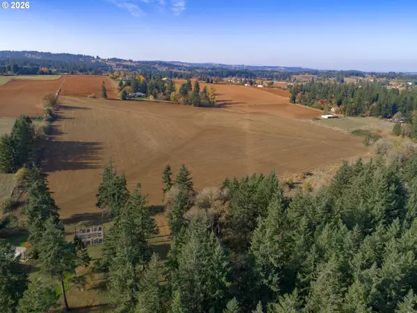26010 SW Baker Rd, Sherwood, OR 97140