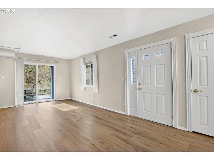 1915 N Jantzen Ave, Portland, OR 97217 - Image #3