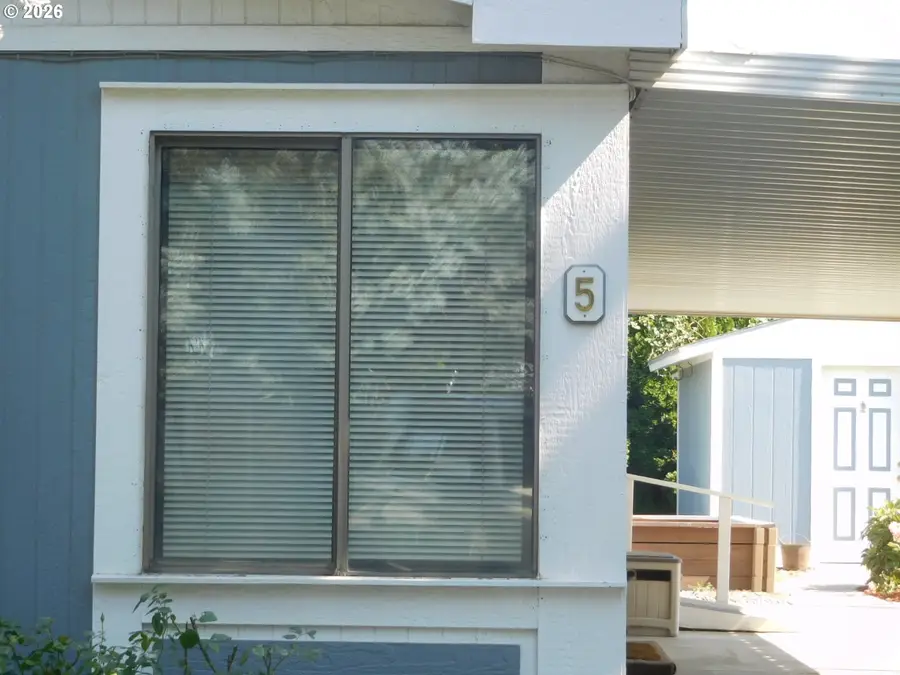 637 NW 8th Ave #5, Milton Freewater, OR 97862 - #2