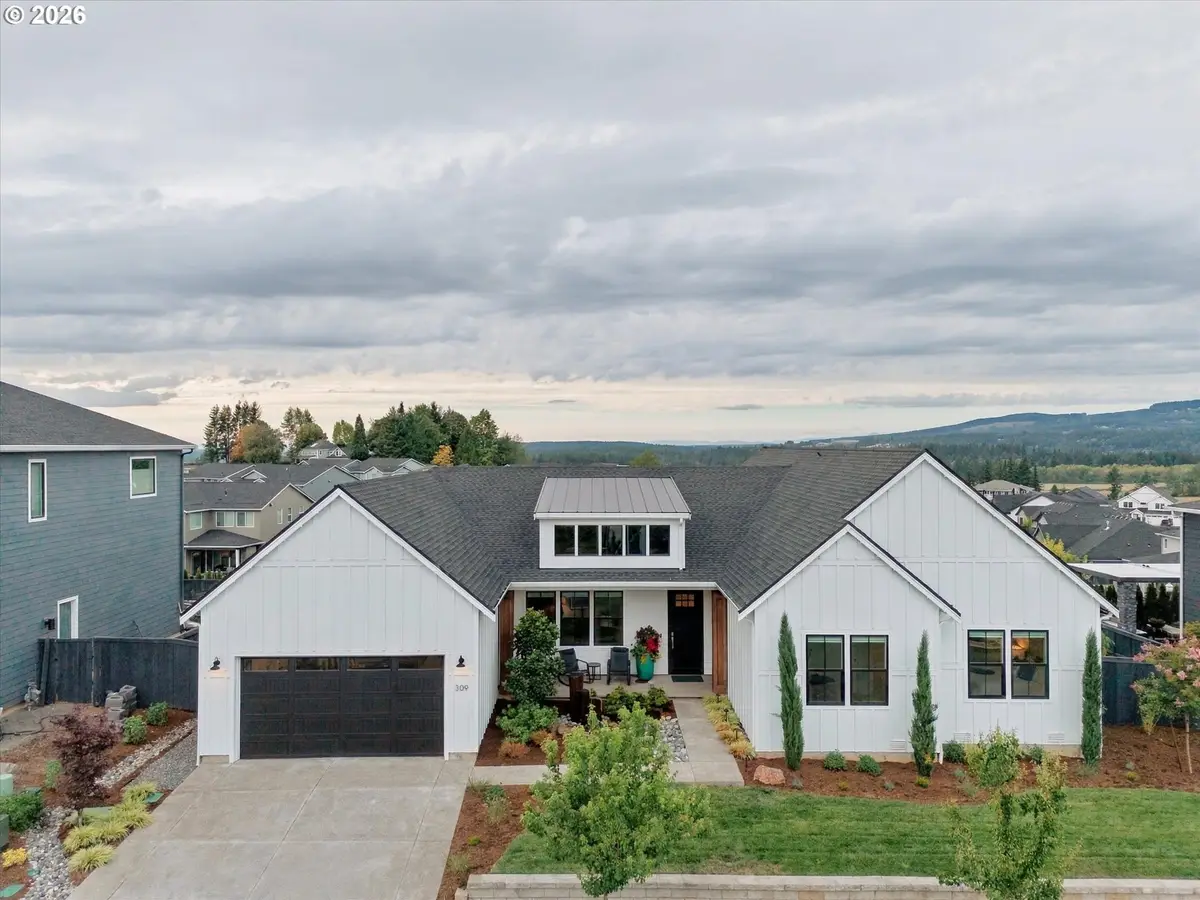 309 W Fir Loop, Washougal, WA 98671 - #1