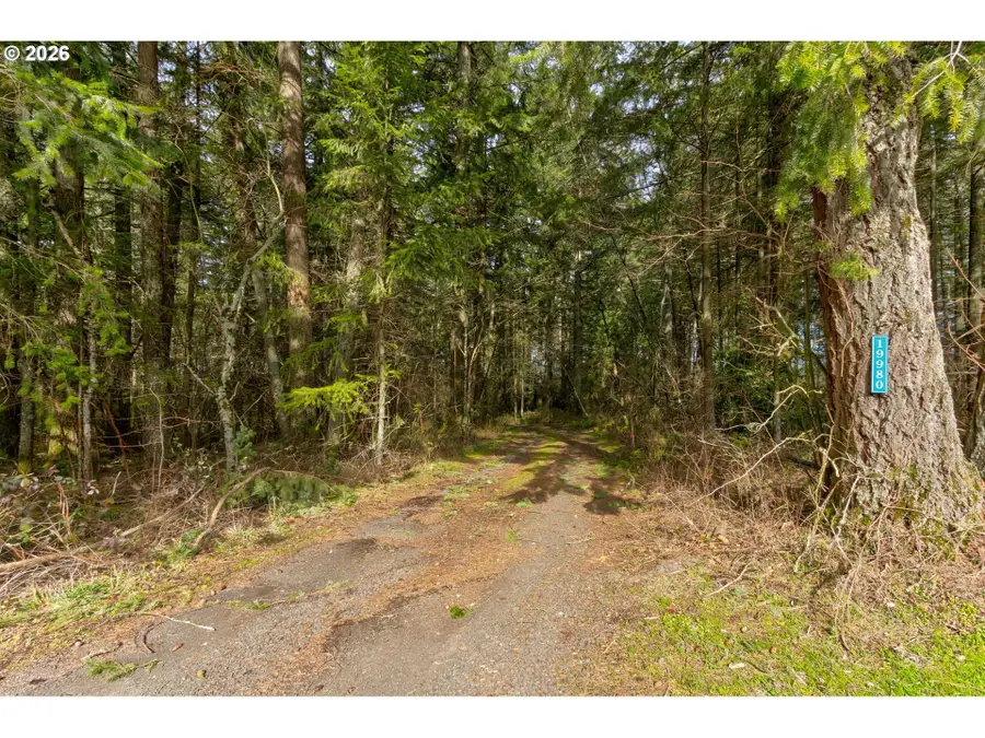 19980 SW Seiffert Rd, Sherwood, OR 97140 - Image #3