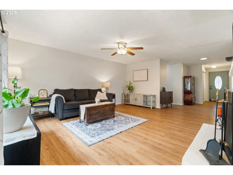 4995 SE Ina Ave, Milwaukie, OR 97267 - #3