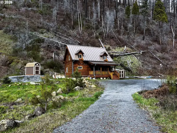 52633 Mckenzie Hwy, BlueRiver, OR 97413