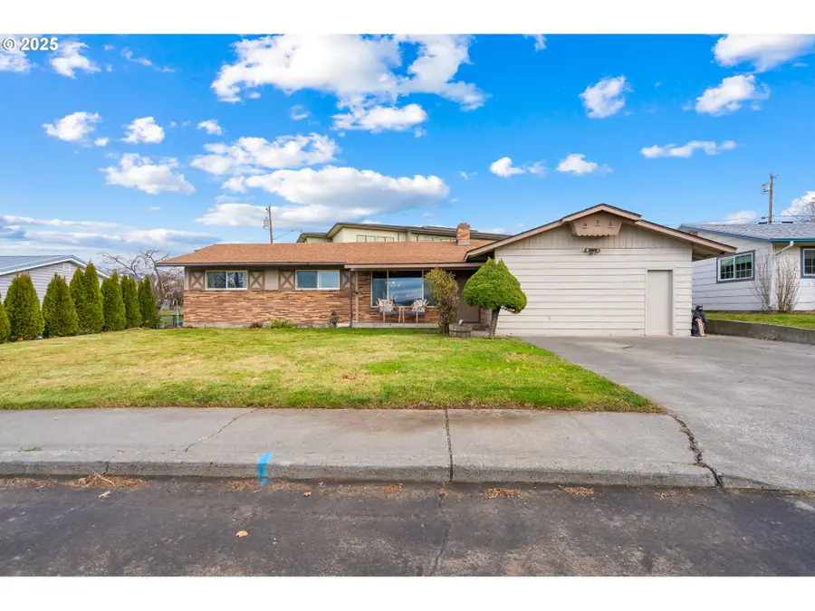 1004 SW 33rd St, Pendleton, OR 97801 - Image #2