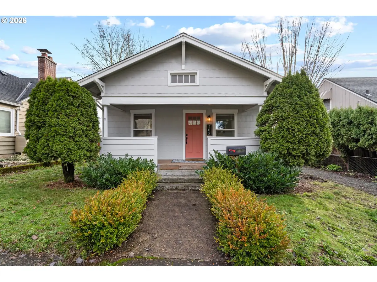 205 W 32nd St, Vancouver, WA 98660 - Image #1