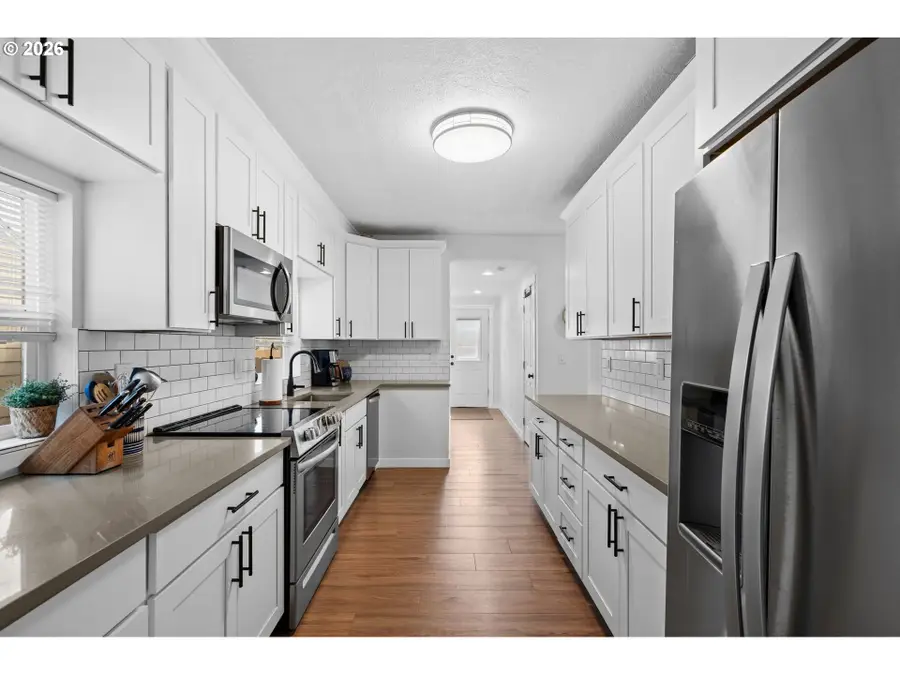 205 W 32nd St, Vancouver, WA 98660 - Image #3