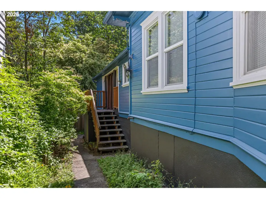 3424 SE 10th Ave, Portland, OR 97202 - #3