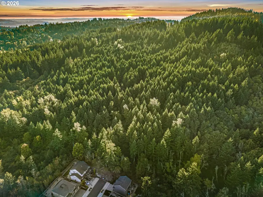 16581 SE Hagen Rd, Happy Valley, OR 97086 - #2