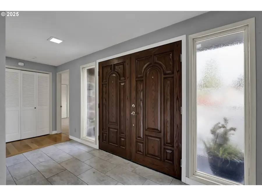 2140 Tabor St, Eugene, OR 97401 - Image #2