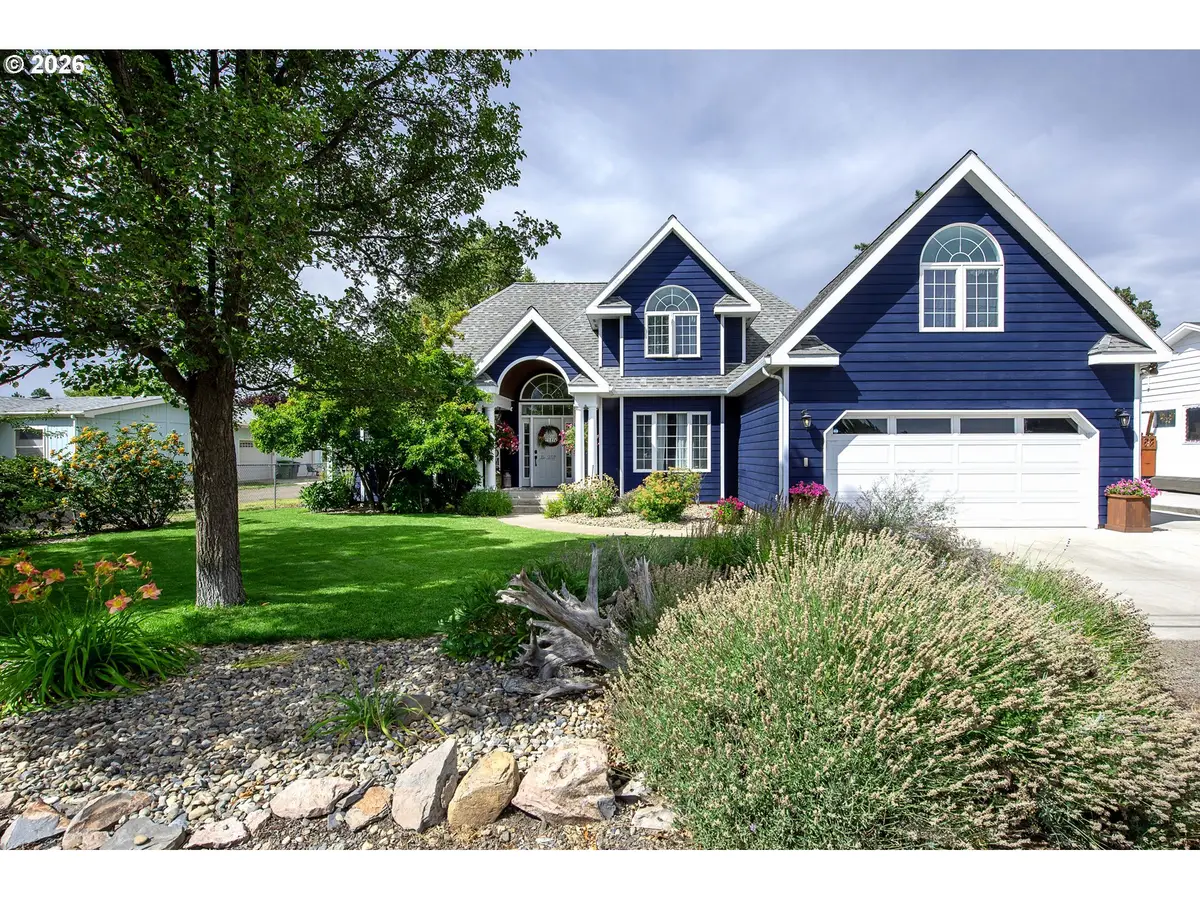 2311 E L Ave, La Grande, OR 97850 - #1