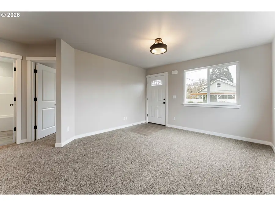 5373 Faith Ave, Salem, OR 97305 - #3