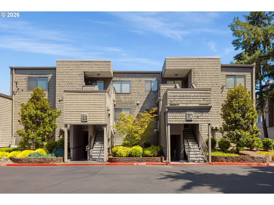5640 S Riverside Ln #2, Portland, OR 97239 - #2