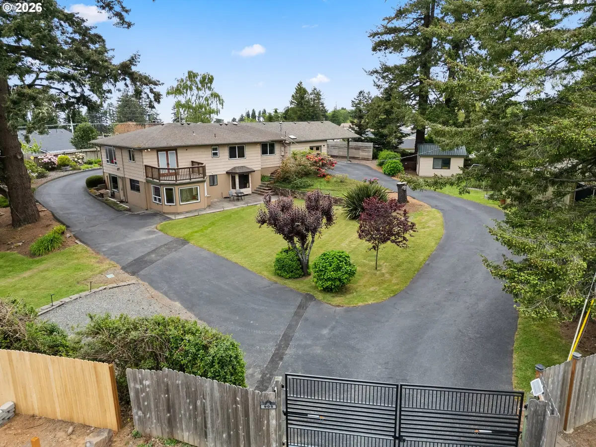 905 Barbra Ln, Brookings, OR 97415 - #1