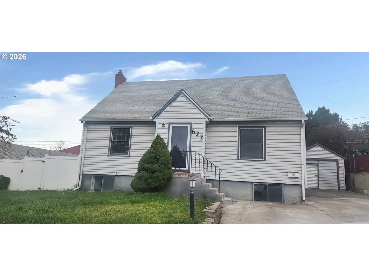 627 NW 9th St, Pendleton, OR 97801 - #1