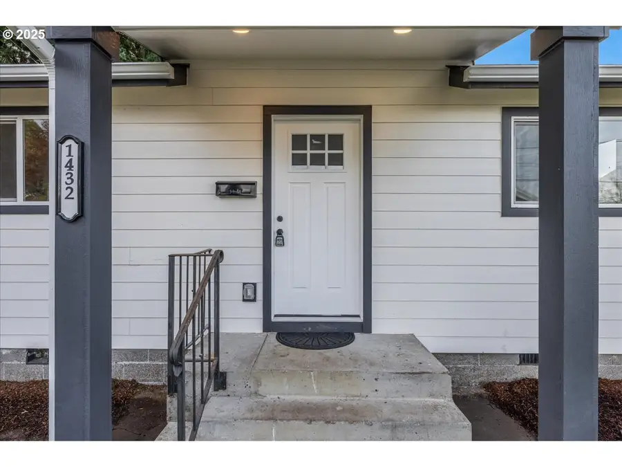 1432 NE 10th Ave, McMinnville, OR 97128 - Image #3