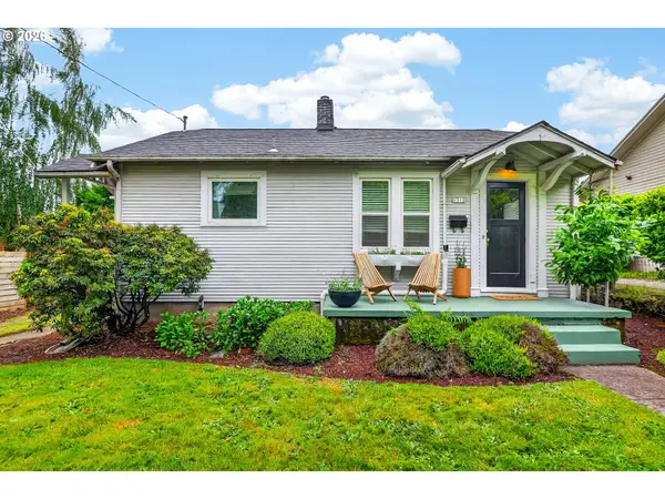 1312 SE Mall St, Portland, OR 97202