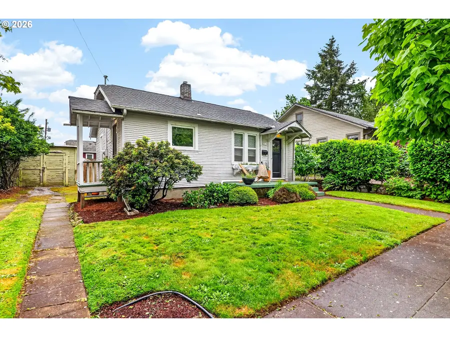 1312 SE Mall St, Portland, OR 97202 - #2