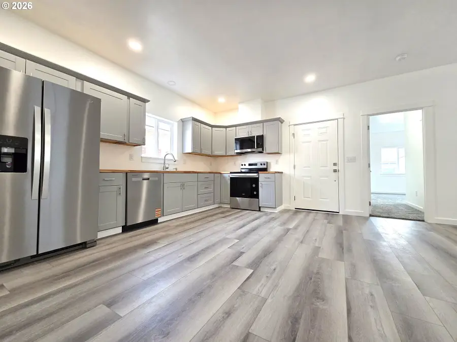 2004 True Loop, La Grande, OR 97850 - #3