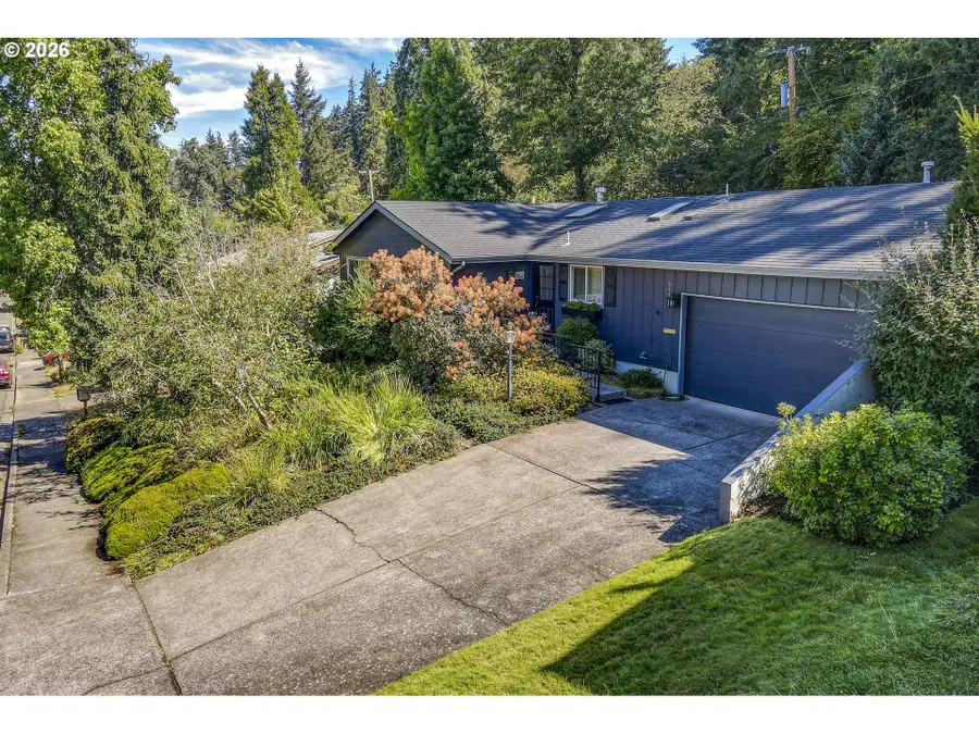 3377 Onyx Pl, Eugene, OR 97405 - #2