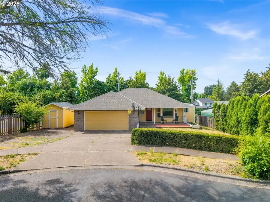 250 Forest Pl, Forest Grove, OR 97116 - #3