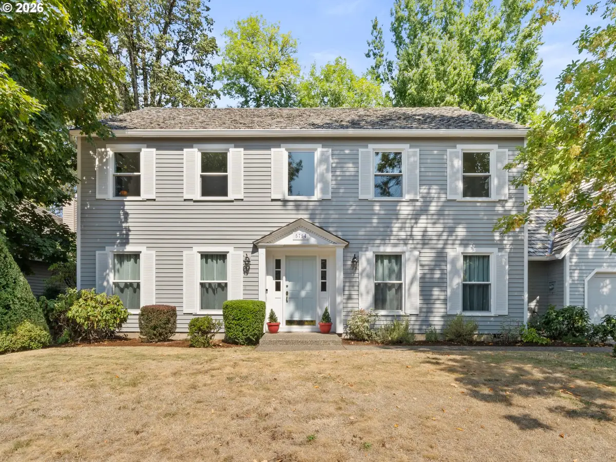 5754 Charles Cir, Lake Oswego, OR 97035 - #1