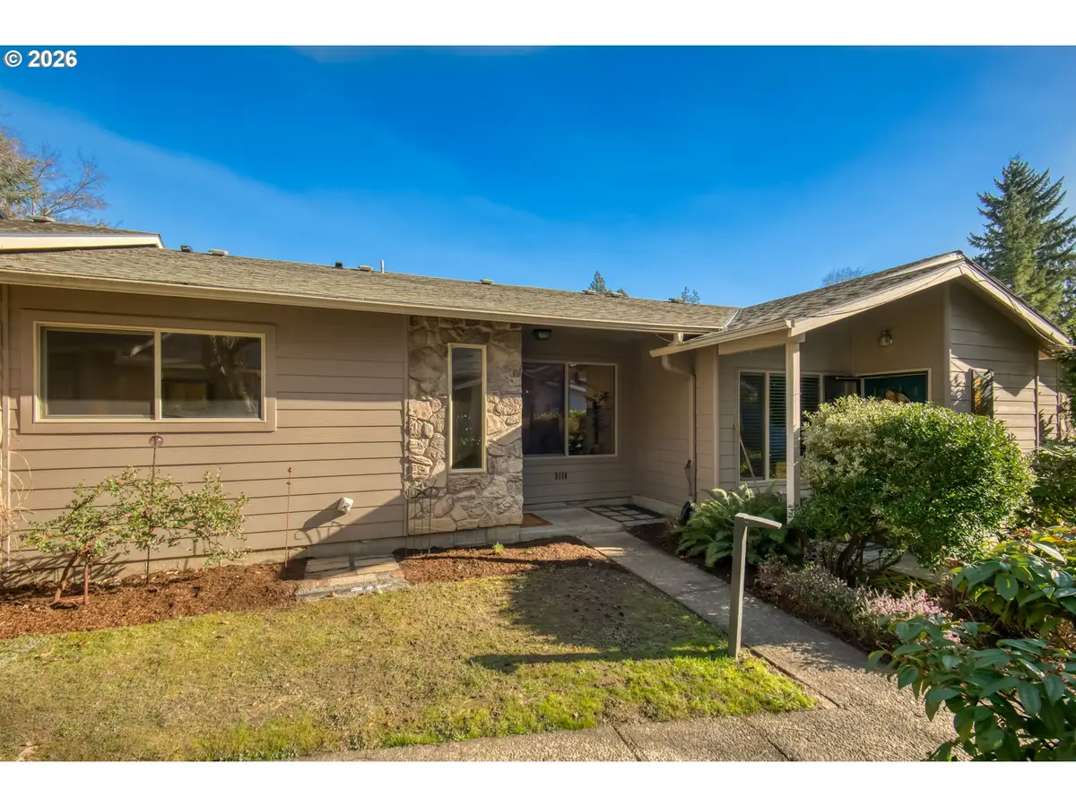 3114 SW Carson St, Portland, OR 97219 - Image #1