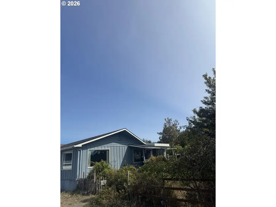 87028 Lower Four Mile Ln, Bandon, OR 97411 - #3