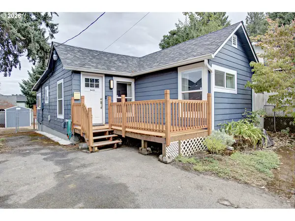8425 N Swenson St, Portland, OR 97203