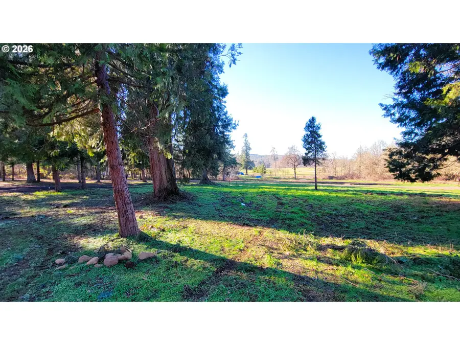 Rogers Ln #1, Dexter, OR 97431 - #3