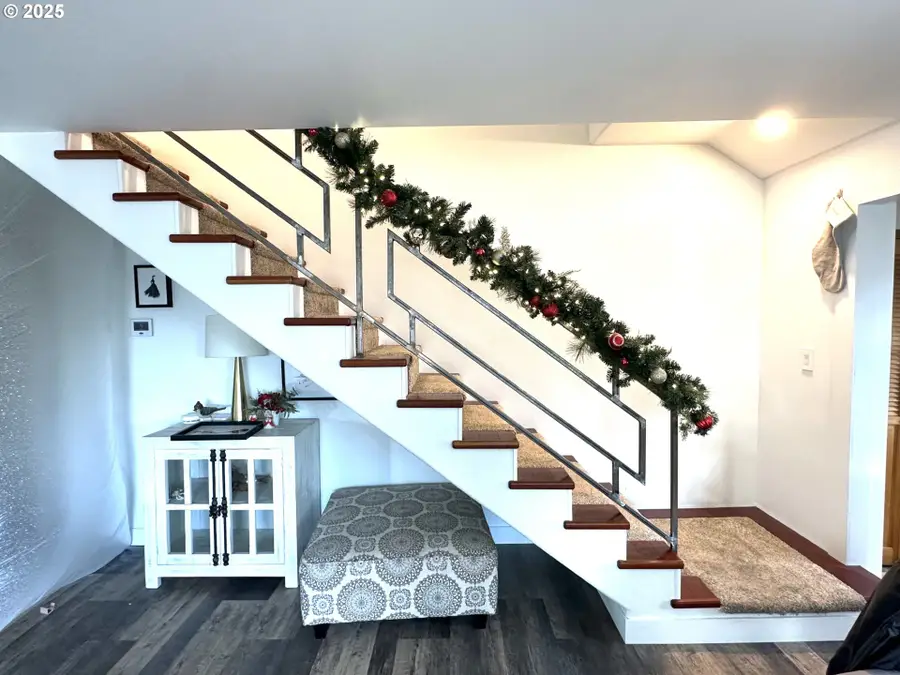 295 NE Ninth St, Irrigon, OR 97844 - Image #3