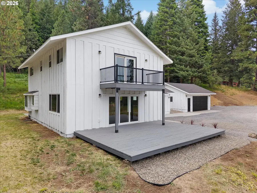 70502 Valley View Rd, Elgin, OR 97827 - #2