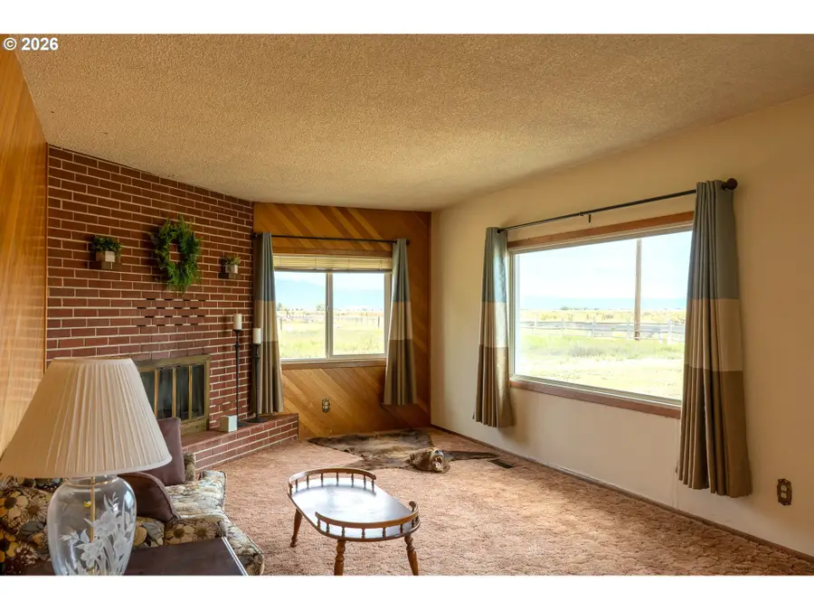 20673 Medical Springs Hwy, Baker City, OR 97814 - #2