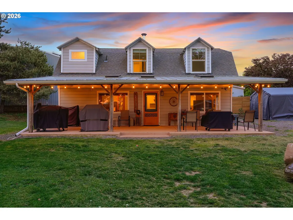 22581 S Schieffer Rd, Colton, OR 97017 - #1