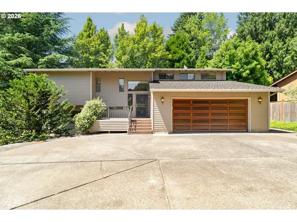 6010 SW Texas Ct, Portland, OR 97219