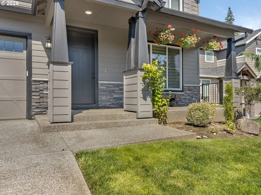 1001 S 50th Ct, Ridgefield, WA 98642 - #3