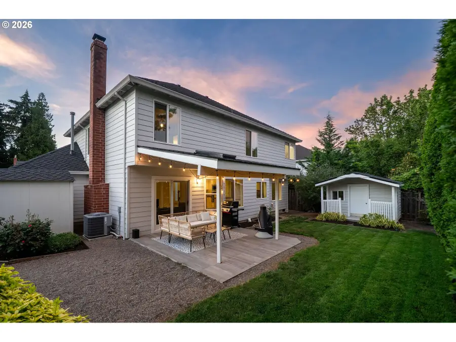 10954 SW Geneva St, Tigard, OR 97223 - #2