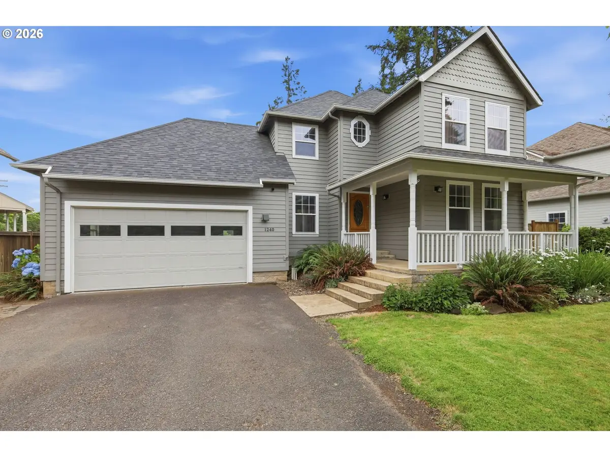 1240 N River Rd, Cottage Grove, OR 97424 - #1
