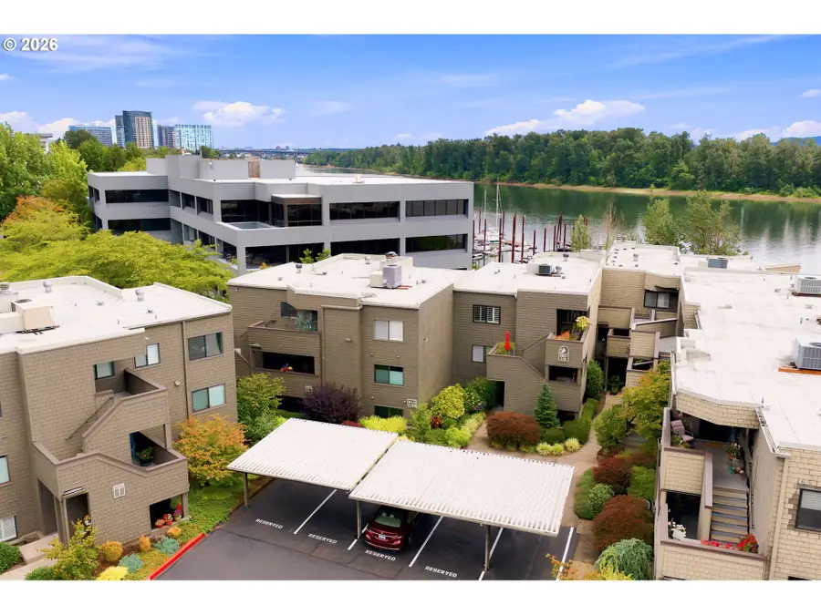 5620 S Riverside Ln #1, Portland, OR 97239 - #2