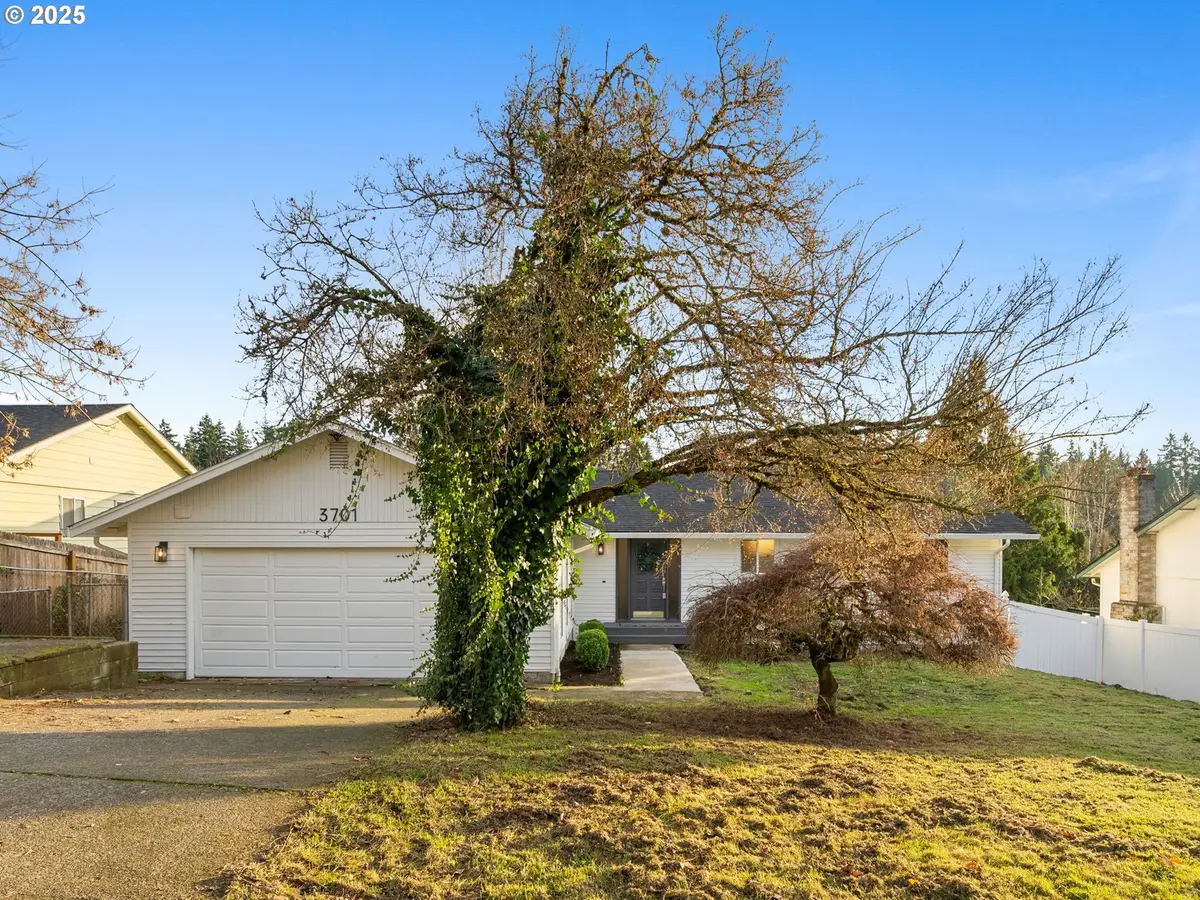 3701 NE 35th St, Vancouver, WA 98661 - Image #1