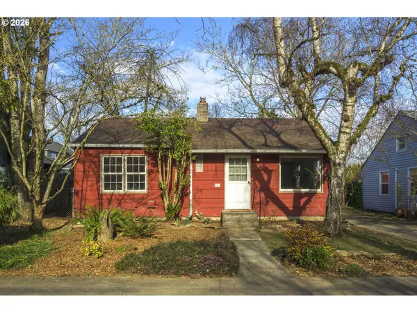 1653 SE Linn St, Portland, OR 97202