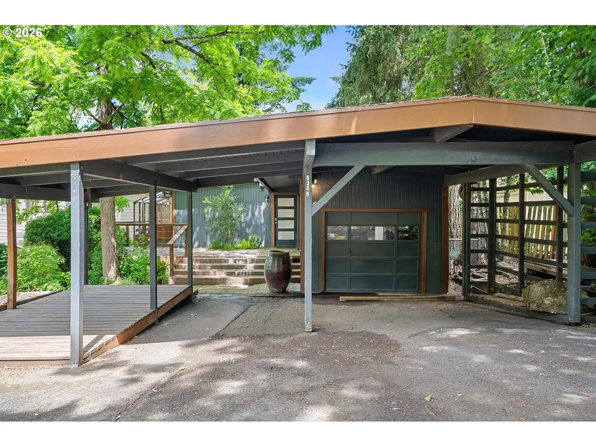 5345 SW Arnold St, Portland, OR 97219 - #1