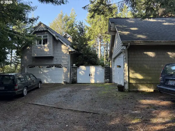 780 Quattomah Ln, PortOrford, OR 97465