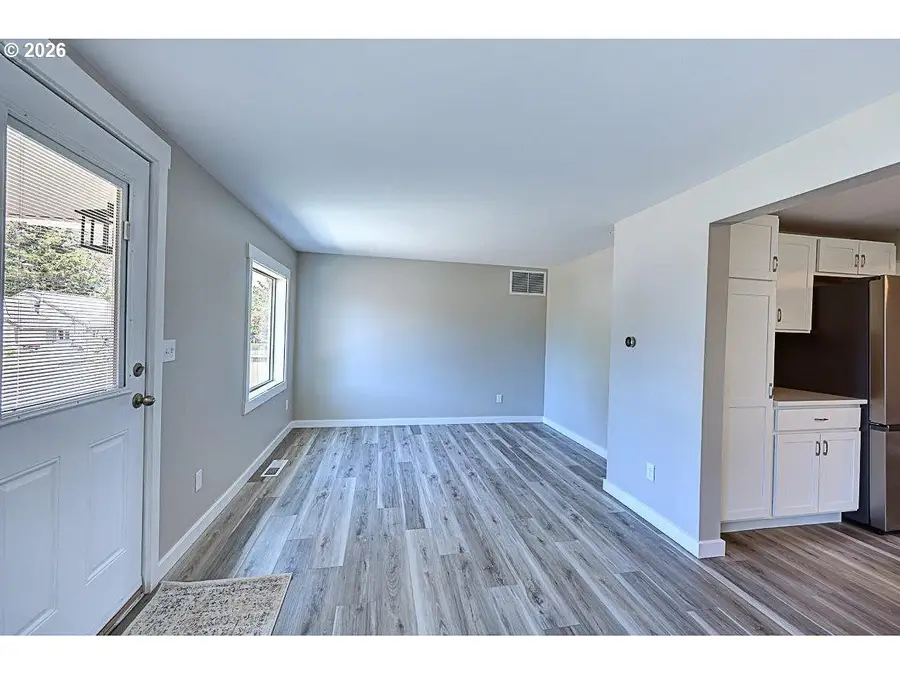 811 17th Ave, Seaside, OR 97138 - #2