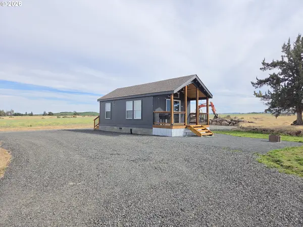 55363 Smock Rd, TyghValley, OR 97063